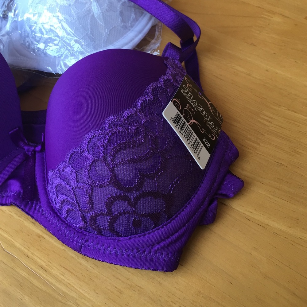 COPY - Bras - Picture 3 of 3